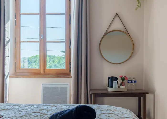 Oda ve Kahvaltı Maison Boe Bossancourt