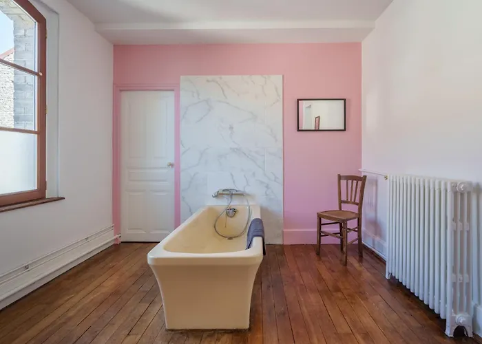 Maison Boe Oda ve Kahvaltı Bossancourt